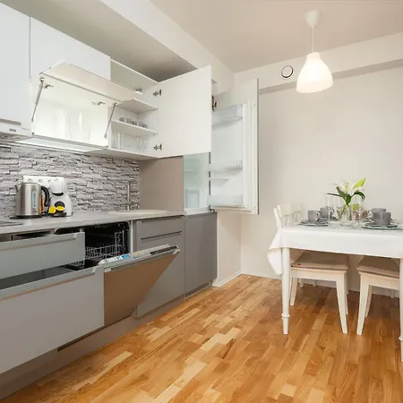 2 Bedroom Family Near Tervise Paradiis Apartment