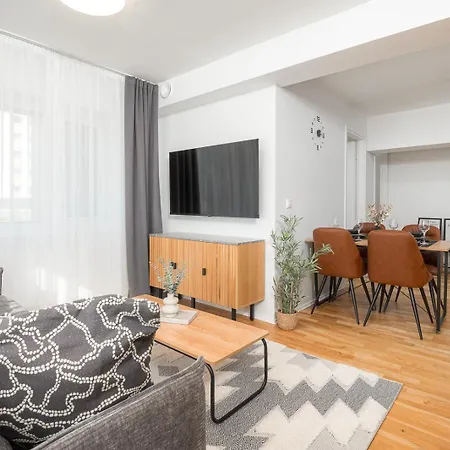 2 Bedroom Family Near Tervise Paradiis *