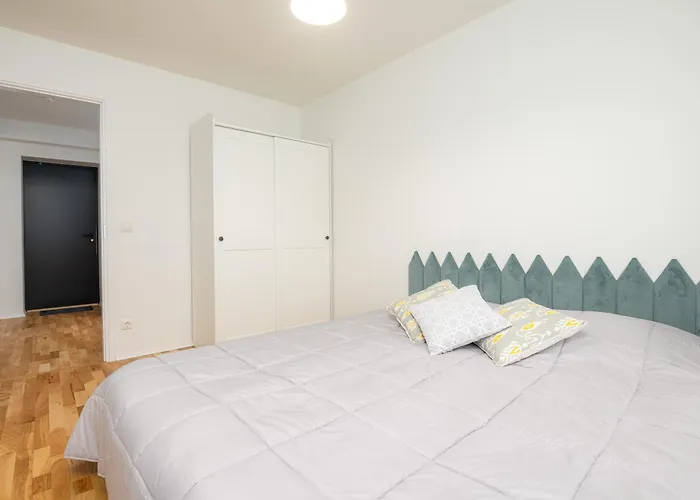 2 Bedroom Family Near Tervise Paradiis *